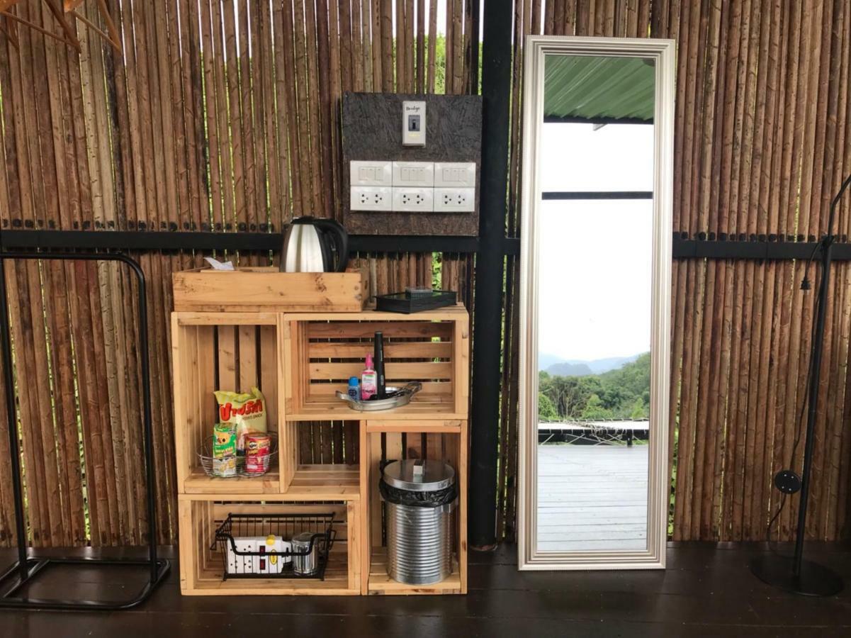 Tanoshi Glamping In Khao Sok Ξενοδοχείο Khao Sok National Park Εξωτερικό φωτογραφία